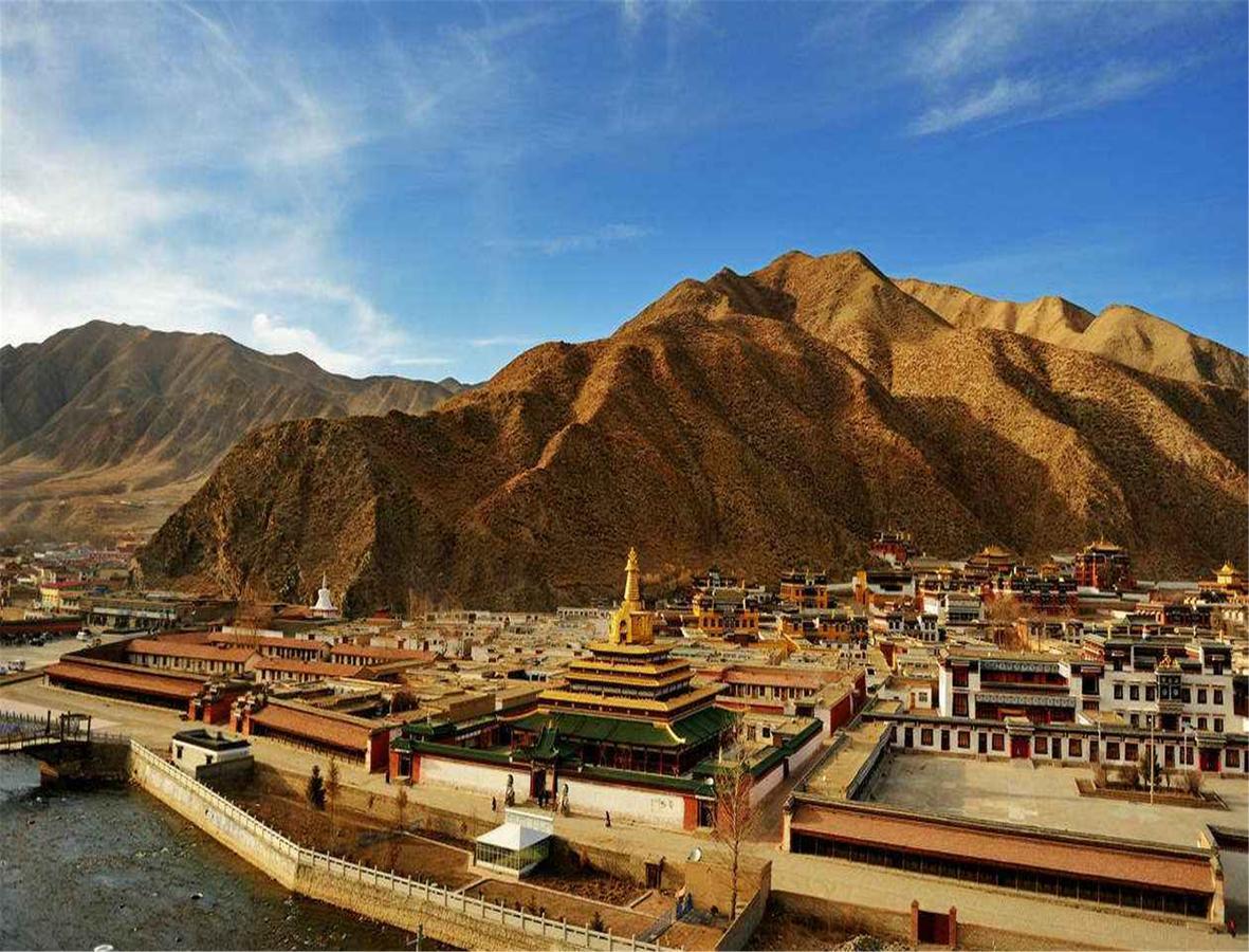 Xiahe Labrang Wangfu Hotel Сяхэ Экстерьер фото